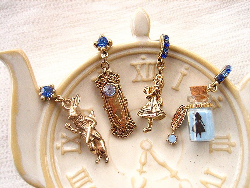 Alice Stereo Series--Alice Chasing Rabbit and Door Lock Mr. Drink Me Stereo Earrings - Earrings & Clip-ons - Other Metals Blue