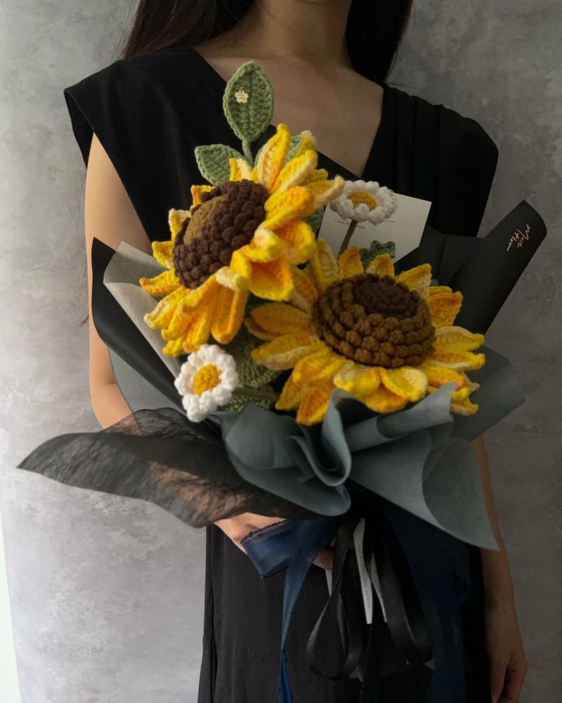 Mustflor-Double Sunflower Bouquet - ช่อดอกไม้แห้ง - ผ้าฝ้าย/ผ้าลินิน สีเหลือง