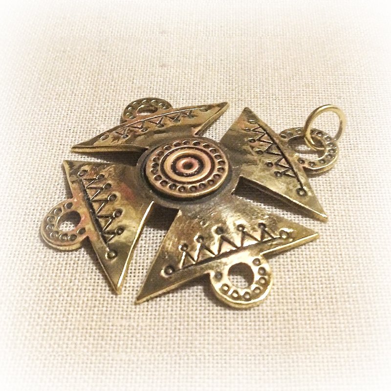 Cossack brass cross pendant,templar Brass Cross,ukrainian cossack jewellery - 吊飾/掛飾 - 銅/黃銅 金色
