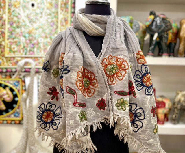 カシミア厚織りボイルウールしわ加工手刺繍スカーフショール
