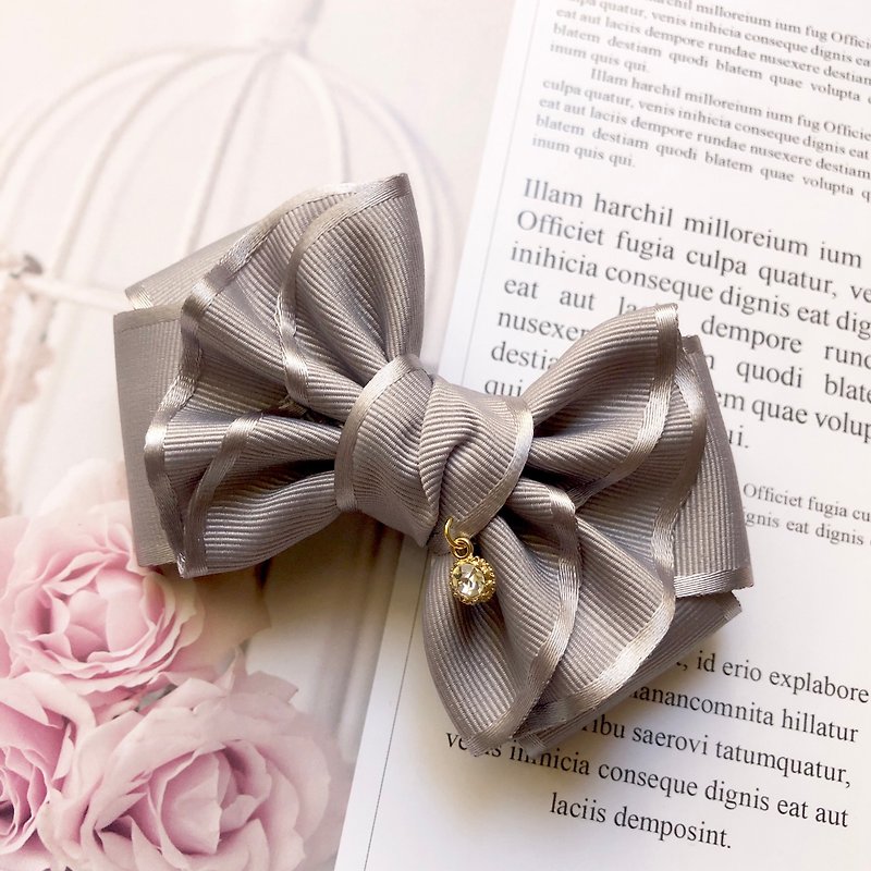 Fresh and simple temperament bow spring clip / iron gray - Hair Accessories - Other Materials Gray