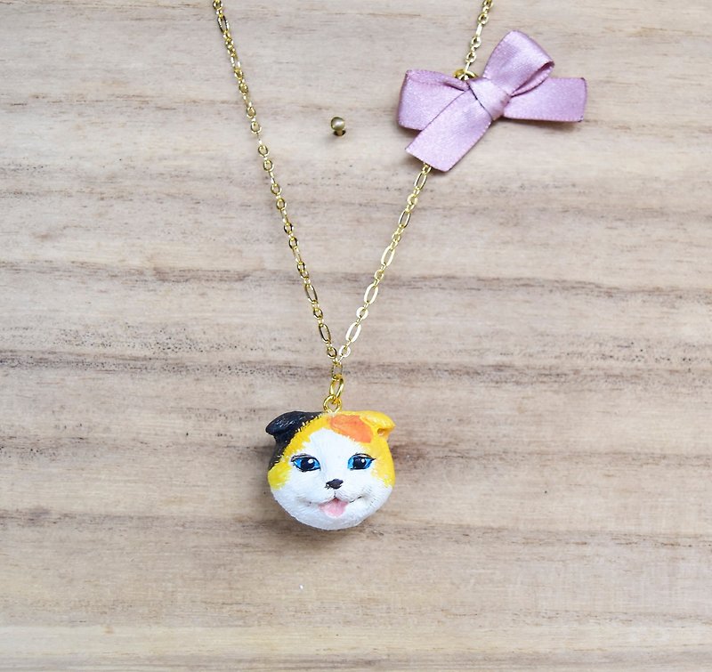 Kitty cat necklace - สร้อยคอ - พลาสติก สีส้ม