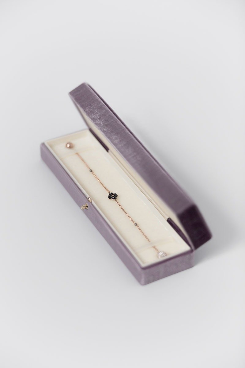 Velvet Bracelet Box - OBLONG LOCK - Handmade Monogram Vintage Style Jewelry Box - 手鍊/手環 - 其他材質 紫色