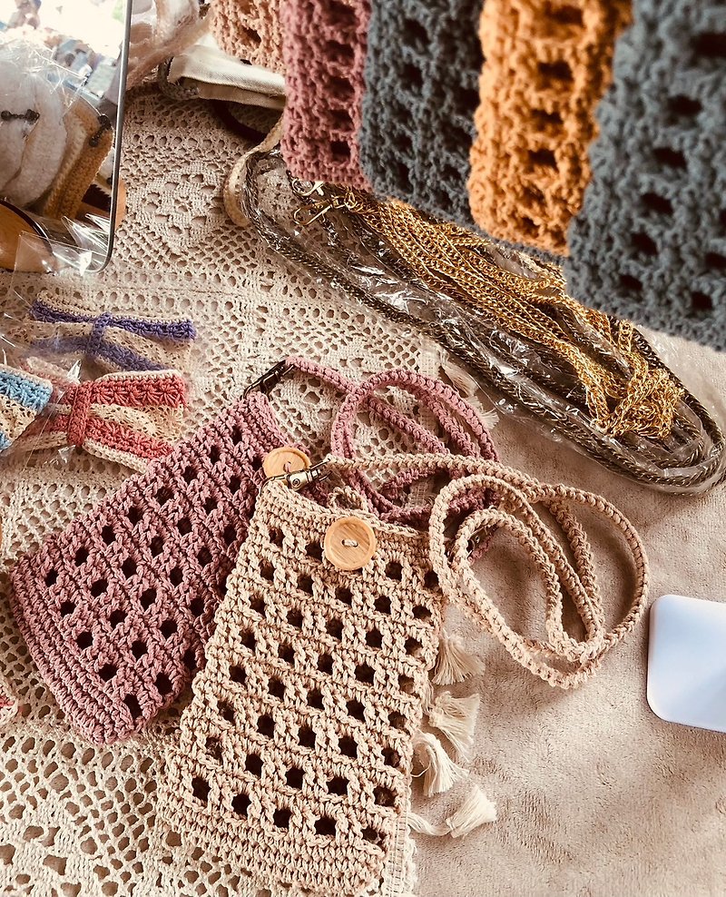 Crochet/portable mobile phone bag/knitted mobile phone bag/ready stock/pure cotton - Messenger Bags & Sling Bags - Cotton & Hemp Multicolor