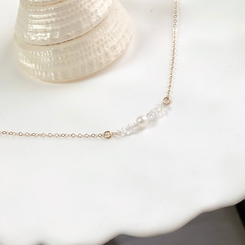 Shining diamonds, pearls/6 lucky natural stone smile clavicle chains - สร้อยคอ - เครื่องประดับพลอย 
