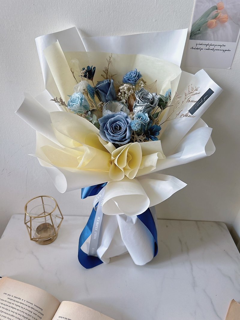 Sky blue eternal dry bouquet - Dried Flowers & Bouquets - Plants & Flowers Blue