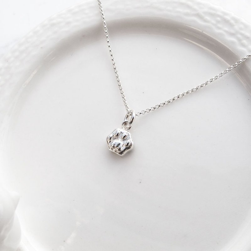 [Cat's paw series] handmade custom silver jewelry | I have a master single cat's paw sterling silver necklace | - Necklaces - Sterling Silver Silver