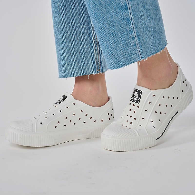 moz Swedish moose hole biscuit water shoes (white/black label) comfortable thick sole water repellent + fully waterproof - รองเท้ากันฝน - วัสดุกันนำ้ ขาว