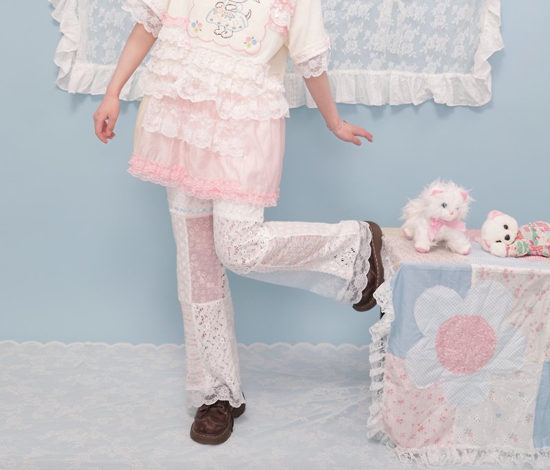 Girly colorful patchwork lace pants - กางเกงขายาว - วัสดุอื่นๆ ขาว