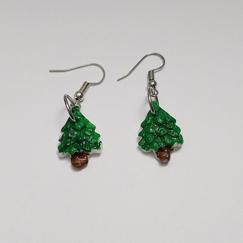 Pine Christmas Tree Earring Handmade Air Dry Clay Eco Friendly Stainless Hook - 耳環/耳夾/耳骨夾 - 黏土 綠色