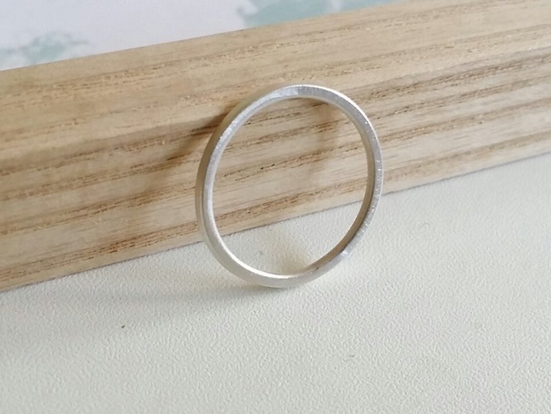 Sterling silver ring, summer light jewelry, sterling silver handmade accessories, round - General Rings - Sterling Silver White