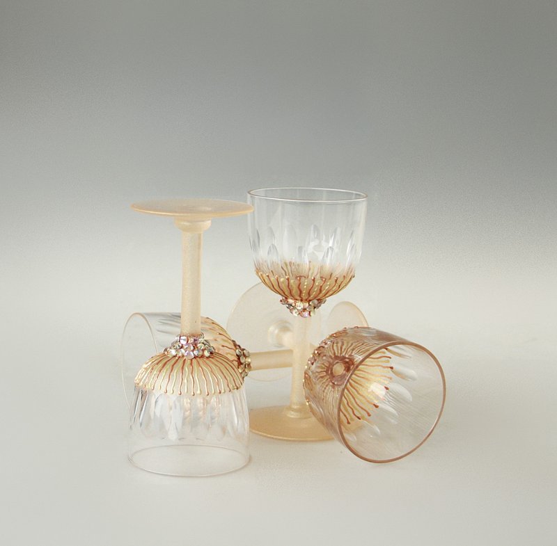 Shot Glasses, gold-rose gold and crystals Vintage Glassware set of 4 - แก้วไวน์ - แก้ว สีทอง