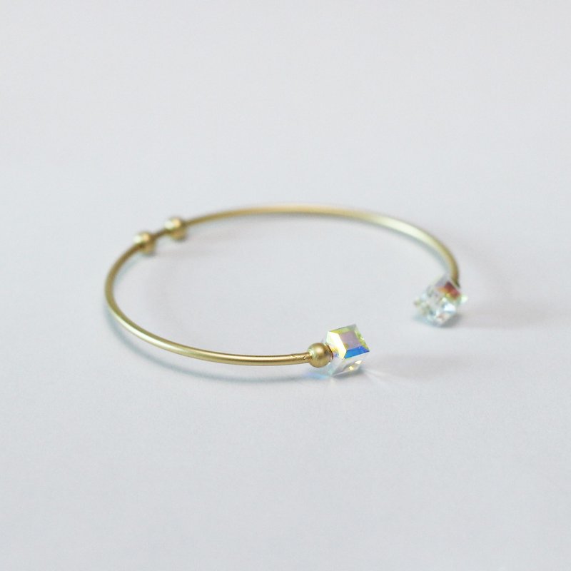 Pamycarie Austrian crystal cube light copper bracelet - Bracelets - Other Metals Gold