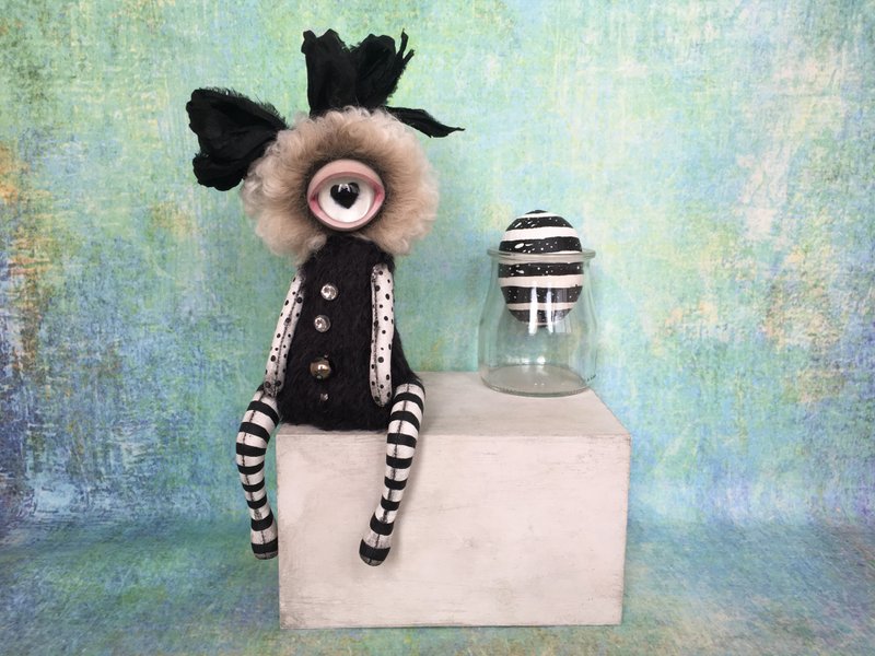 Cute big curly cyclops CoCo _ MADE-TO-ORDER! - 玩偶/公仔 - 其他材質 黑色