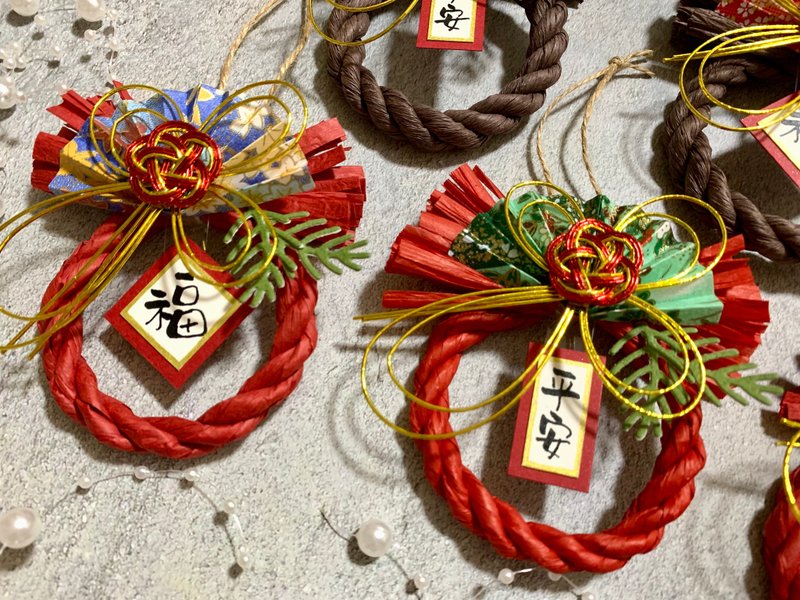 //紅色系// 注連繩-車用掛飾-手工春聯-新年掛飾-日式風格 - 紅包袋/春聯 - 紙 紅色