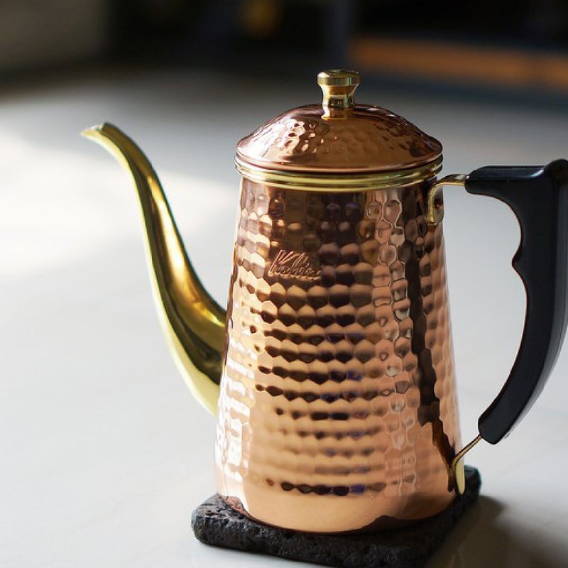 【Japan】Kalita│Crane Mouth Bronze Hand Punch Pot (700ml) - Coffee Pots & Accessories - Copper & Brass 