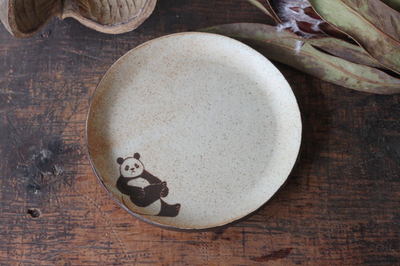 Round plate with Panda - Plates & Trays - Pottery Khaki