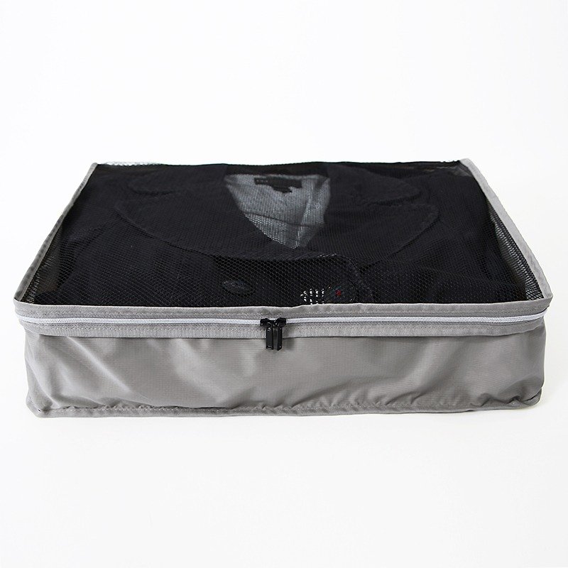 Mesh clothing bag (large). gray - กล่องเก็บของ - วัสดุอื่นๆ สีเทา