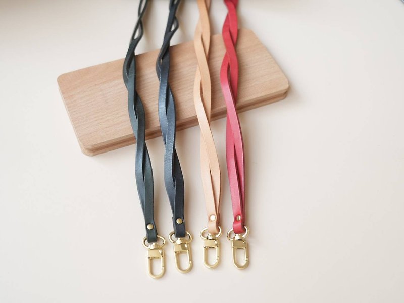 Genuine leather braided wrist lanyard for single lens camera and mobile phone in multiple colors available - เชือก/สายคล้อง - หนังแท้ สีดำ