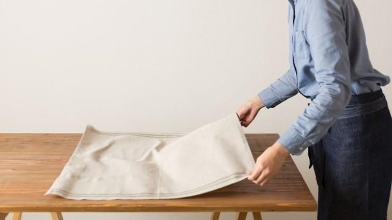 日本の職人が織るリネンマルチクロス 65×65cm（無地） - 杯墊 - 棉．麻 卡其色