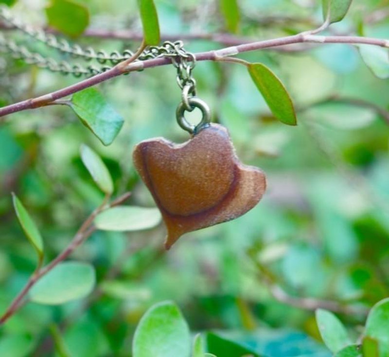 bean leaf necklace - Necklaces - Wood Brown