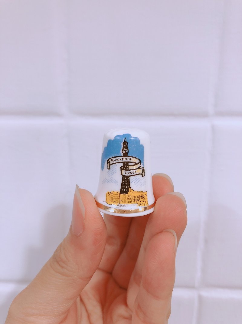 British Antique Porcelain Thimble Tower Series A Black Pool Tower - Items for Display - Porcelain 
