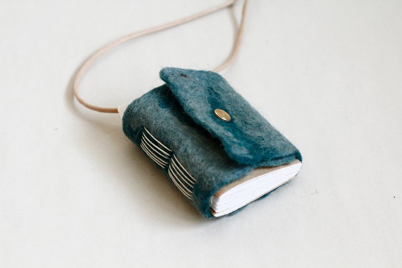 Wool felt long seam small book (blue) - Notebooks & Journals - Paper Blue
