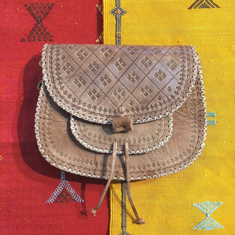 Moroccan handmade dreams of desert wheat fields after the rain - Messenger Bags & Sling Bags - Genuine Leather Brown