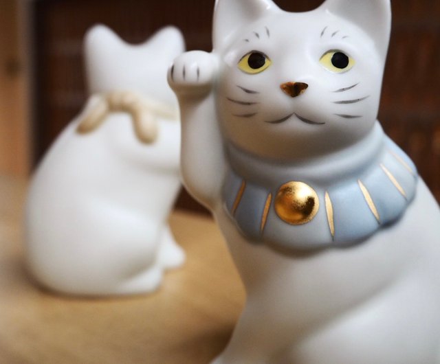 中外陶園｜瀬戸の招き猫横座 マットブルー - ショップ What The Pug