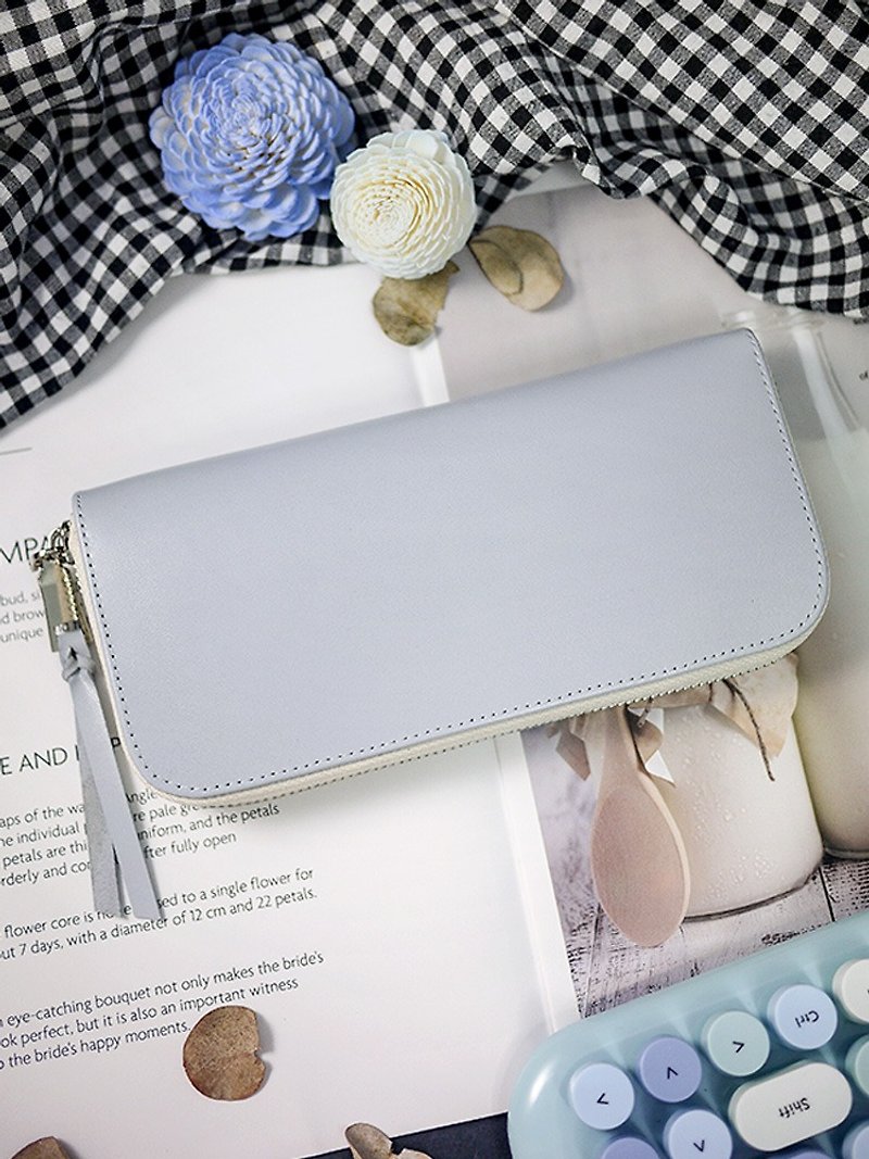 【Mother's Day】cream blue. Genuine leather long clip/wallet/wallet/coin purse - Wallets - Genuine Leather Blue