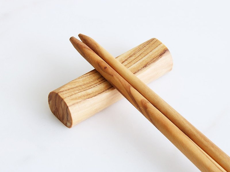 Olivewood Round Chopstick Holder - Chopsticks - Wood Orange
