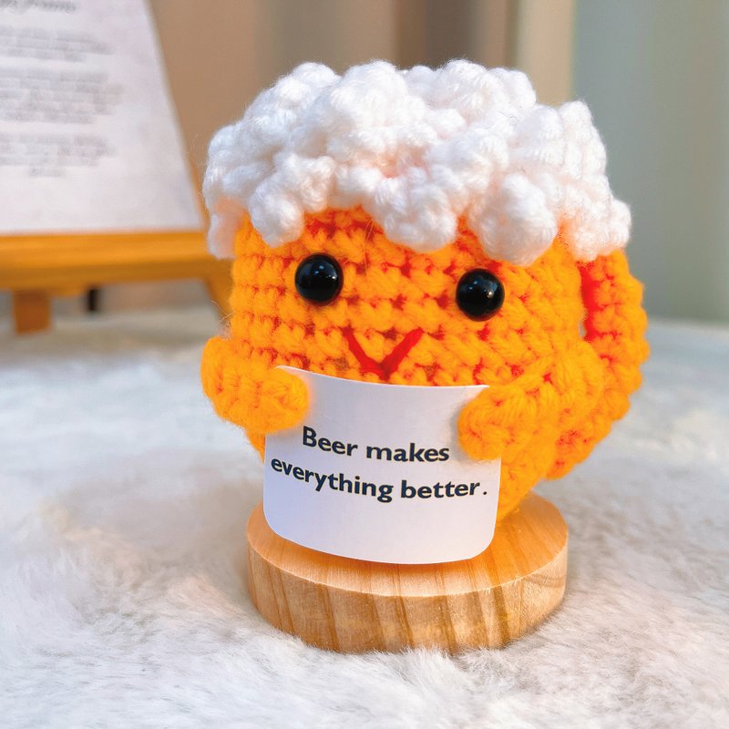 手作鉤織永恆啤酒杯客製化迷你啤酒玩偶擺飾 - 乾燥花/永生花 - 棉．麻 