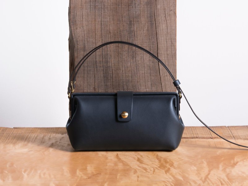 Paka-Pochette S　#Navy【カスタム可能なギフト】 - 側背包/斜背包 - 真皮 藍色