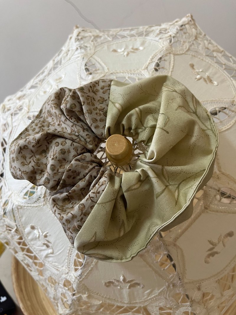 青花椒/雙色大腸圈髮束/日本印花布 - 髮箍/髮帶 - 棉．麻 綠色