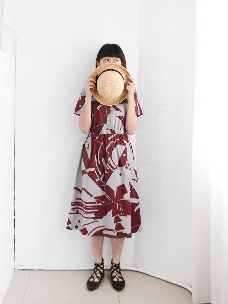 夏日本製日系復古剪裁幾何圖形印花純棉透氣紅豆灰色短袖古著洋裝 - 洋裝/連身裙 - 棉．麻 紅色