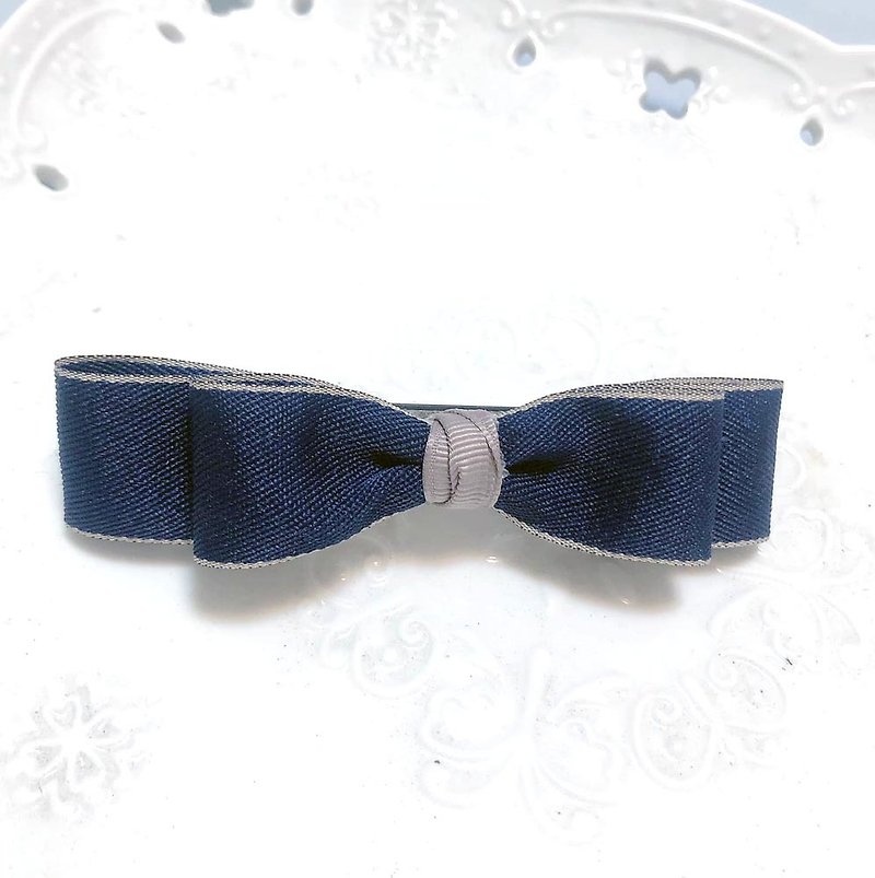 Sweet House 2022/ Gift Exchange/Dark Blue Trimmed Simple Bow/French Clip - Hair Accessories - Cotton & Hemp Blue