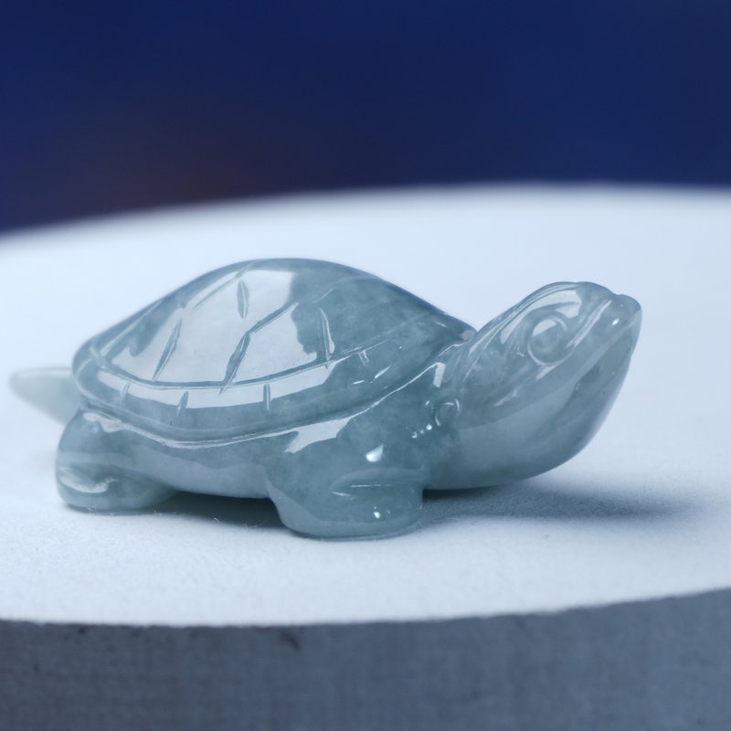 [Auspiciousness and Longevity] Floating Flower Jade Turtle | Natural Burmese Grade A Jadeite | Gifts - Charms - Jade Green