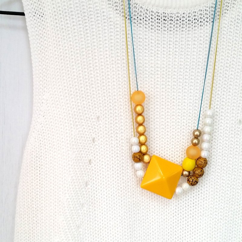Amusing Gold Yellow Beaded Long Chain Necklace - สร้อยคอยาว - พลาสติก สีส้ม