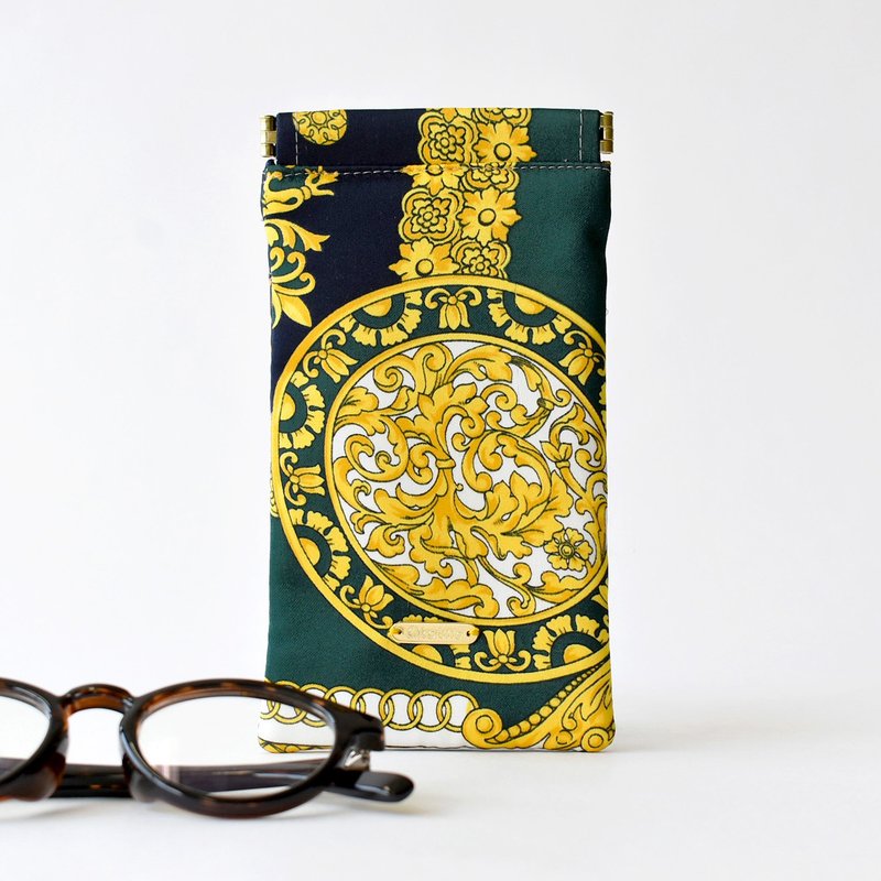 GLASSESE POUCH (眼鏡袋) / 日本製造 - 化妝包/收納袋 - 其他材質 