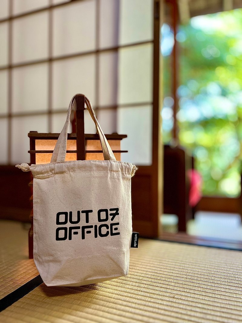 out 07 office/petite canvas bag - กระเป๋าเครื่องสำอาง - ผ้าฝ้าย/ผ้าลินิน หลากหลายสี