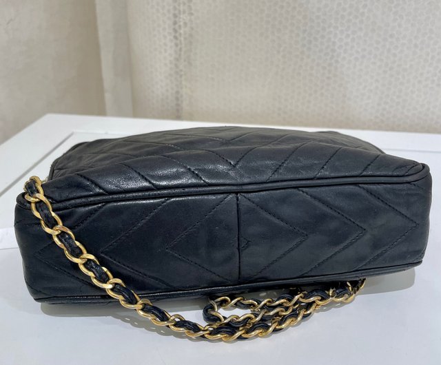 VINTAGE●CHANEL●シャネル ビンテージカメラバッグ レザー シャネル ヴィンテージ ラムスキン カメラ バッグシャネル