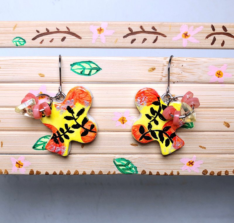 秋風 手作黏土耳環 手繪捏製 不銹鋼 吊墜款 - 耳環/耳夾/耳骨夾 - 黏土 橘色