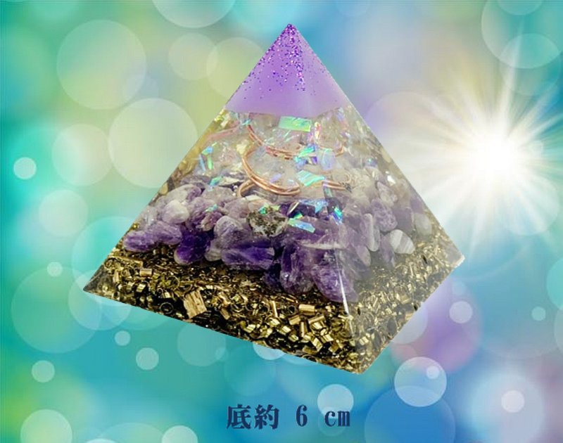 Orgone Pyramid Orgonite Aether Energy Energy Conversion Orgone Meditation Crystal - Items for Display - Crystal Purple