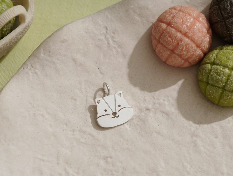 ni.kou 純銀 花栗鼠 動物 項鍊 / 墜飾 / 耳環 - 項鍊 - 其他材質 