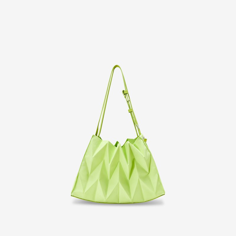 【PAVI STUDIO】W-Gyoza Knotted Thai Design Shoulder Bag-Lime Green Lemon - กระเป๋าแมสเซนเจอร์ - เส้นใยสังเคราะห์ สีเขียว