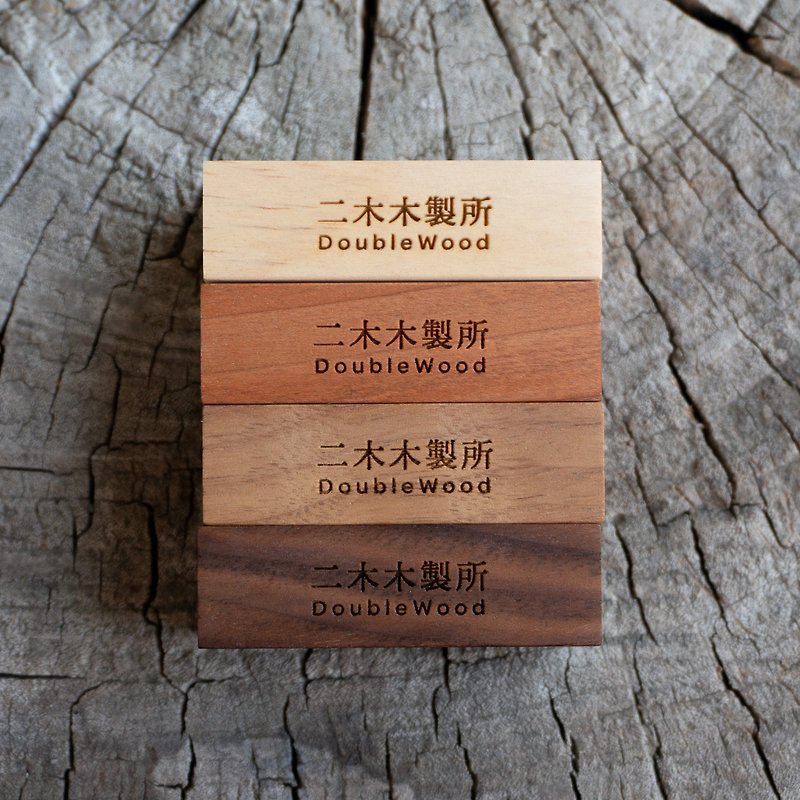 Log Card Holder【6cm】・Pine Walnut Cherry - ที่ตั้งบัตร - ไม้ สีนำ้ตาล