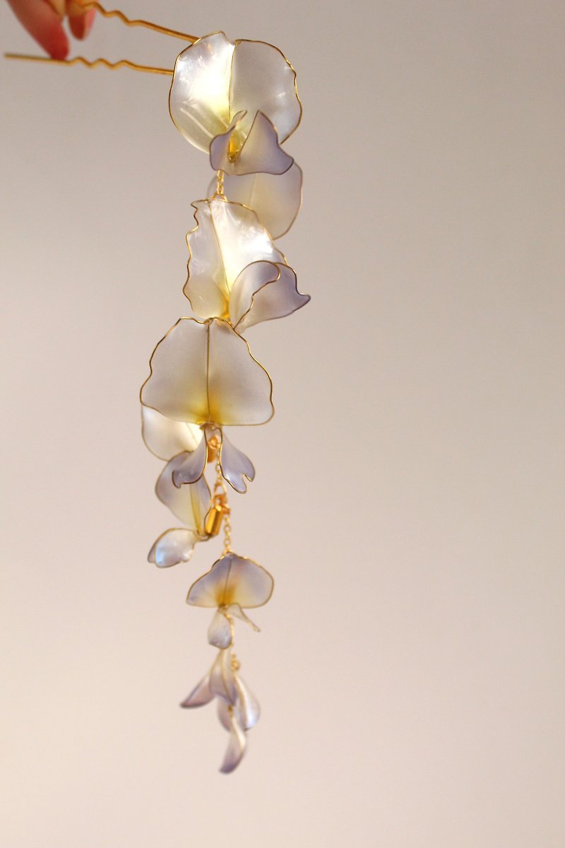 Hairpin lilac wisteria on a chain 紫藤花 - Hair Accessories - Other Materials Purple