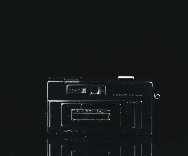 Pocket Fujica 380 Flash Compact Film Camera - Fujinon Wide
