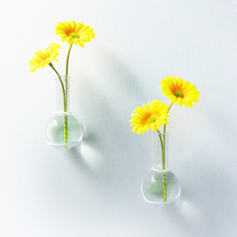 單花瓶掛在牆上　Glass ball　50mm【PIN】 - 花瓶/陶器 - 玻璃 透明