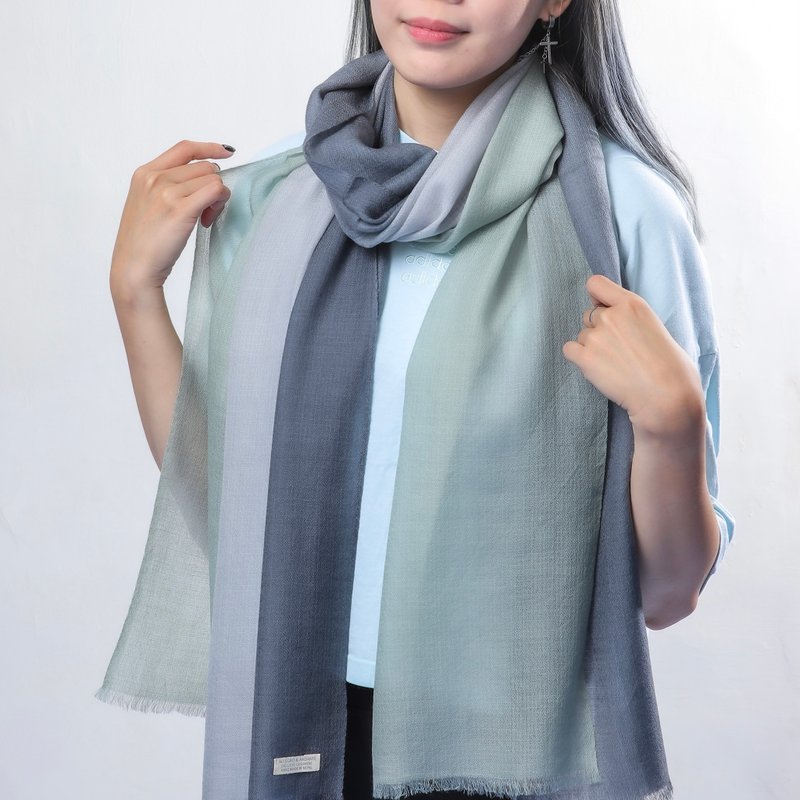 Cashmere Cashmere Scarf/Shawl Gradient Ring Velvet Canglan Four Seasons Applicable - ผ้าพันคอถัก - ขนแกะ สีเขียว